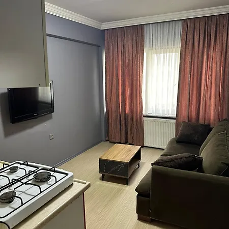 Uraz Suit